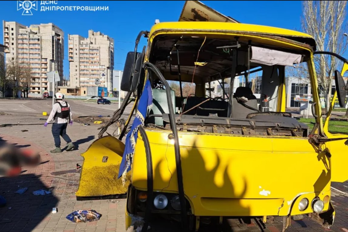 Мешканці Нікополя звернулися до Сирського: закликають посилити оборону міста від постійних атак РФ